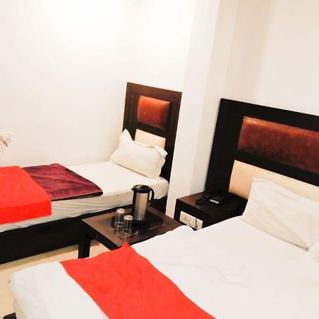 Hotel Revels By A1Rooms New Delhi Exterior photo