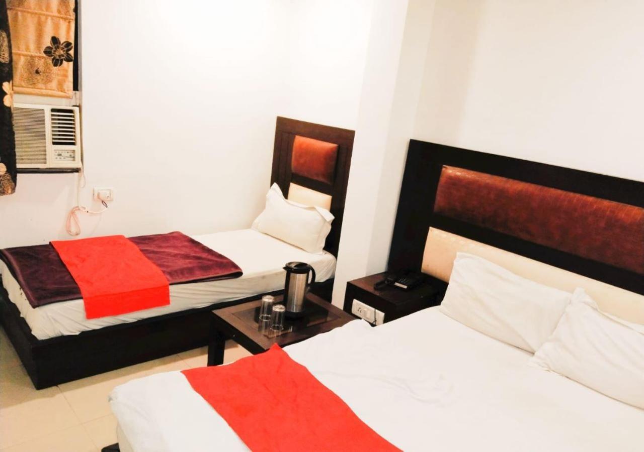 Hotel Revels By A1Rooms New Delhi Exterior photo