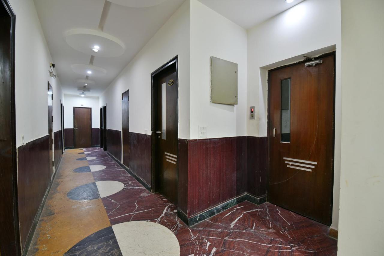 Hotel Revels By A1Rooms New Delhi Exterior photo
